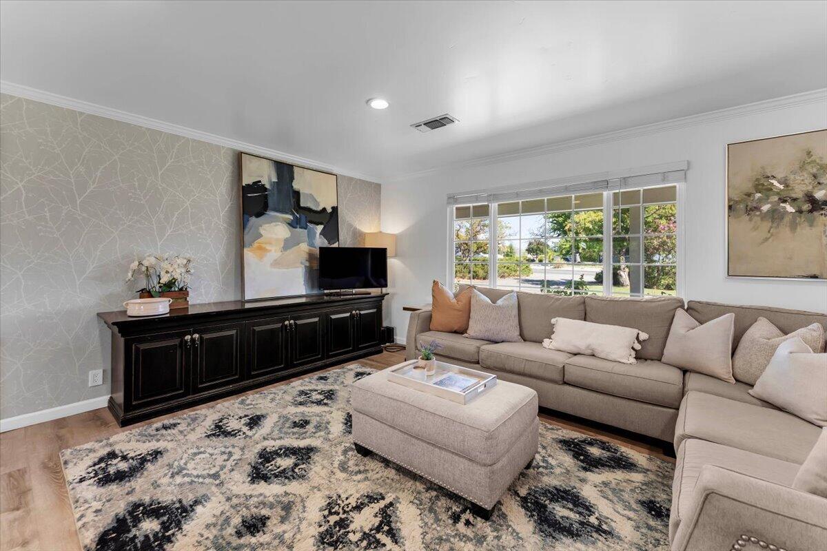 11550 Ridgewood Road