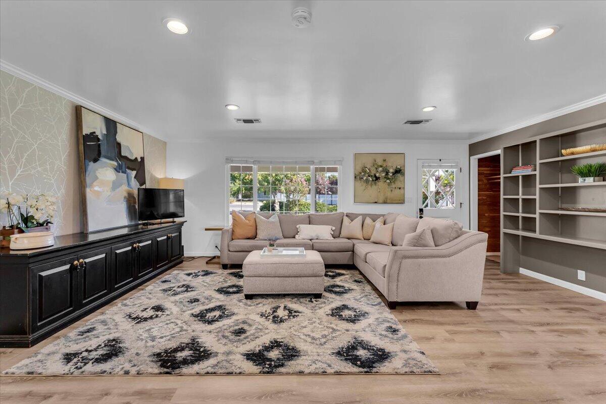 11550 Ridgewood Road