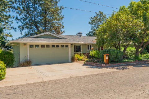 Photo of 3600 Scenic Drive, Redding, CA 96001 (MLS # 26-5319)