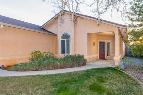 Photo of 19665 Gazelle Place, Cottonwood, CA 96022 (MLS # 26-482)