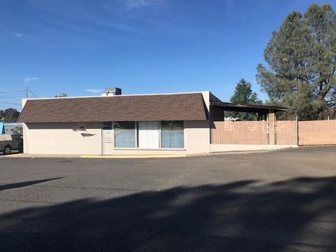 Photo of 2478 Victor Avenue, Redding, CA 96002 (MLS # 25-5516)