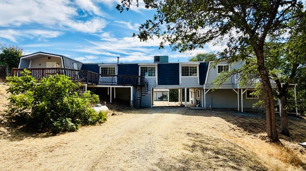 18670 HIGHRIDGE RD, COTTONWOOD, CA 96022 - Image 053c8d8d2bc6eef444ee9a26d9dae314/823476756