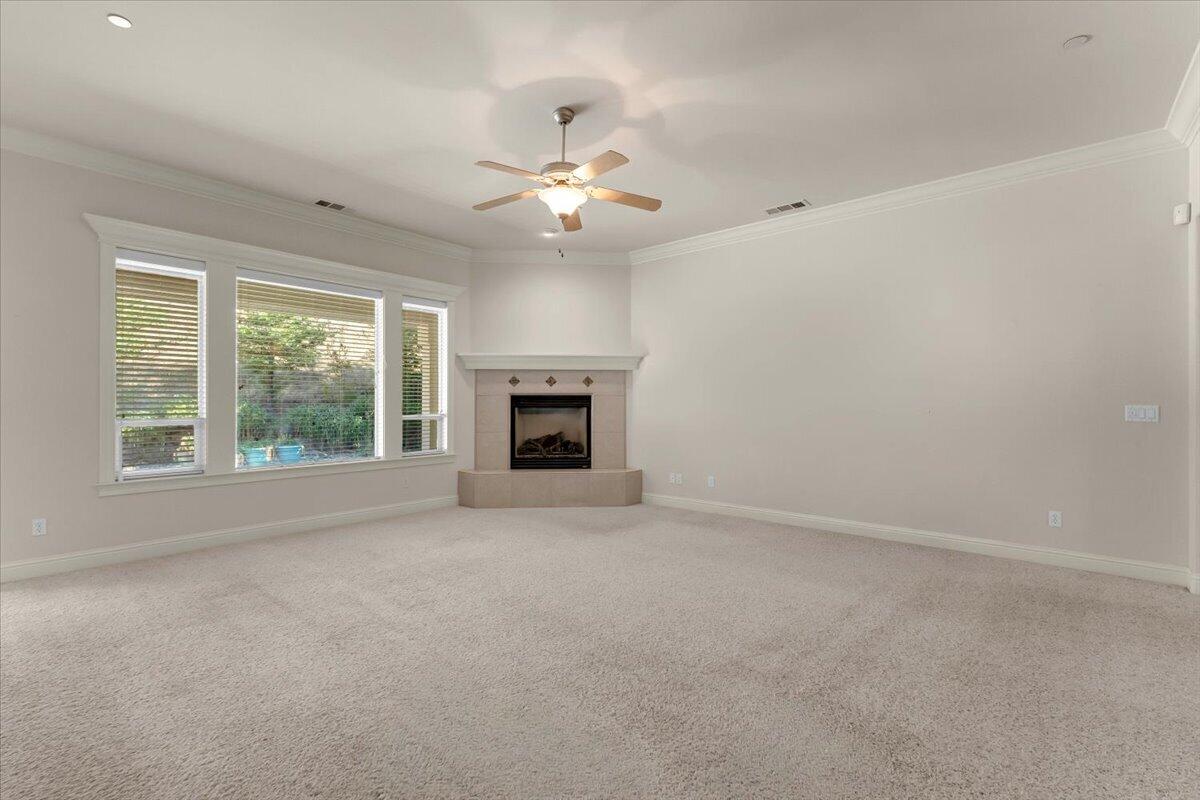 3599 Foothill Boulevard