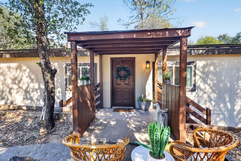 Photo of 18636 Wilderness Trail, Cottonwood, CA 96022 (MLS # 26-6095)