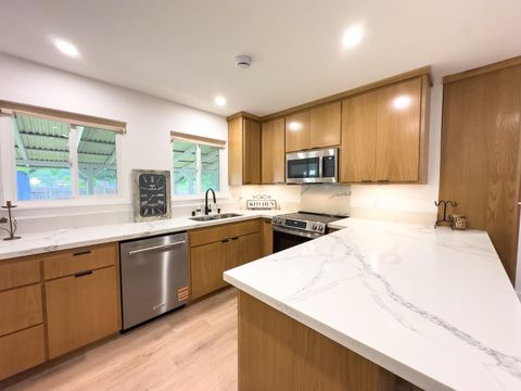 Photo of 3746 Yuletide Avenue, Redding, CA 96003 (MLS # 26-1798)