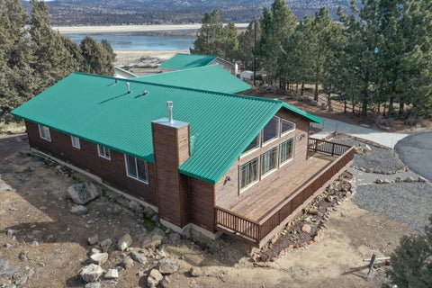Photo of 692415 Bengard Way, Susanville, CA 96130 (MLS # 26-5445)