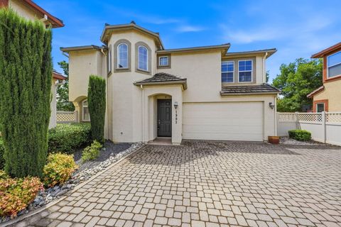 Photo of 1993 Salzburg Trail, Redding, CA 96003 (MLS # 26-2641)