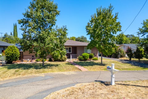Photo of 4419 La Mesa Avenue, Shasta Lake, CA 96019 (MLS # 26-3409)
