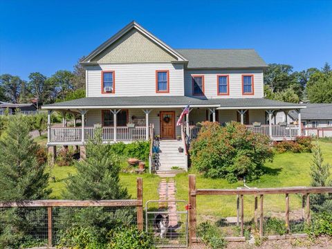 Photo of 24894 Long Street, Fall River Mills, CA 96056 (MLS # 25-4366)