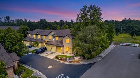 Photo of 3285 Sinaloa Trail, Redding, CA 96002 (MLS # 26-2079)