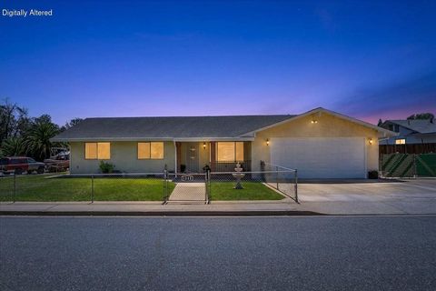 Photo of 1335 Franzel Road, Red Bluff, CA 96080 (MLS # 26-2458)