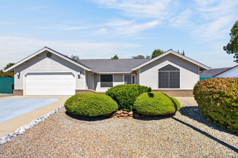 Photo of 3334 Sunglow Drive, Redding, CA 96001 (MLS # 26-4783)