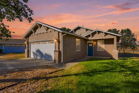 Photo of 22027 Rainbow Ridge Place, Cottonwood, CA 96022 (MLS # 26-4317)