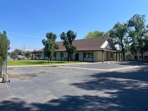 Photo of 5830 Westside Road, Redding, CA 96001 (MLS # 26-319)