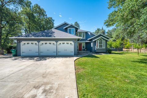 Photo of 22107 Vine Court, Palo Cedro, CA 96073 (MLS # 26-2731)
