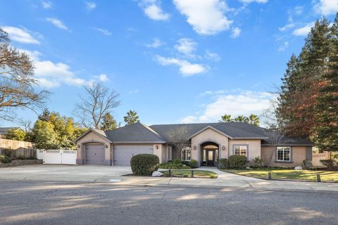 Photo of 2358 Cumberland Drive, Redding, CA 96001 (MLS # 26-426)