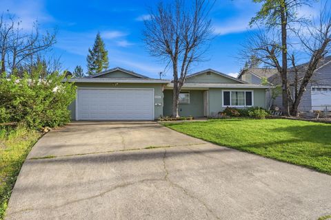 Photo of 5961 Sierra Drive, Redding, CA 96003 (MLS # 26-1108)