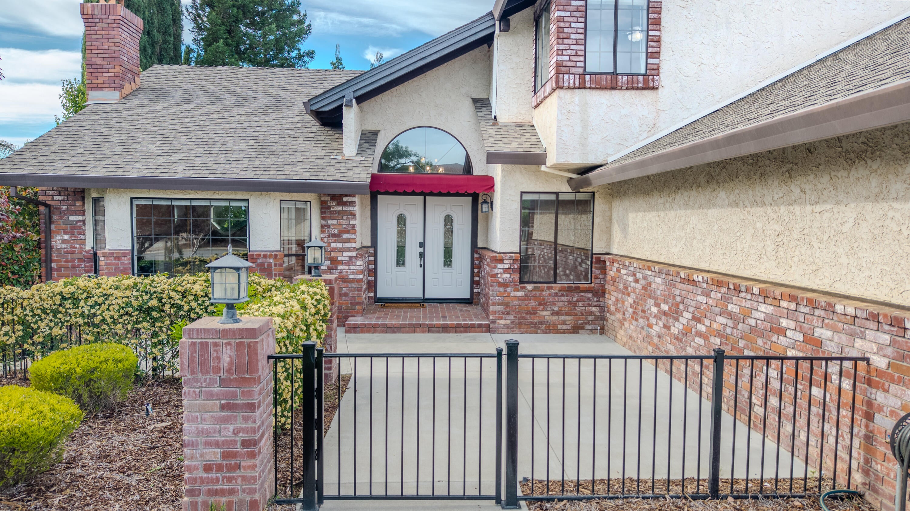 1688 El Capitan Drive