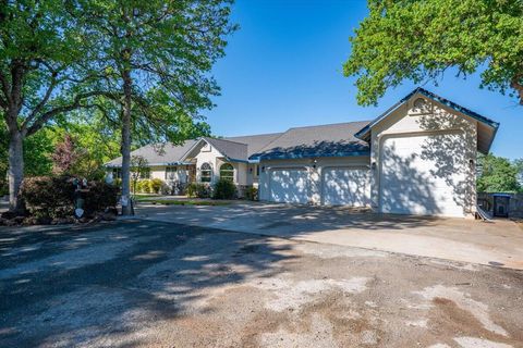 Photo of 14945 Caylor Lane, Red Bluff, CA 96080 (MLS # 26-1200)