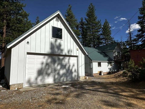 Photo of 469480 Childrens Road, Susanville, CA 96130 (MLS # 26-2802)