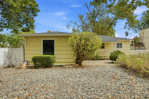 Photo of 1523 Olive Avenue, Redding, CA 96001 (MLS # 26-4819)