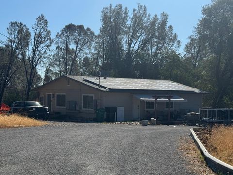 Photo of 9329 Irish Creek Lane, Redding, CA 96001 (MLS # 25-1098)