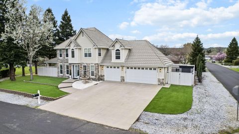 Photo of 22640 N Marina Way, Cottonwood, CA 96022 (MLS # 26-1459)