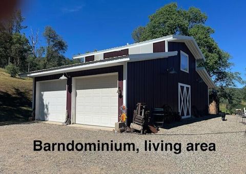 Photo of 9390 Platina Road, Igo, CA 96047 (MLS # 26-1370)