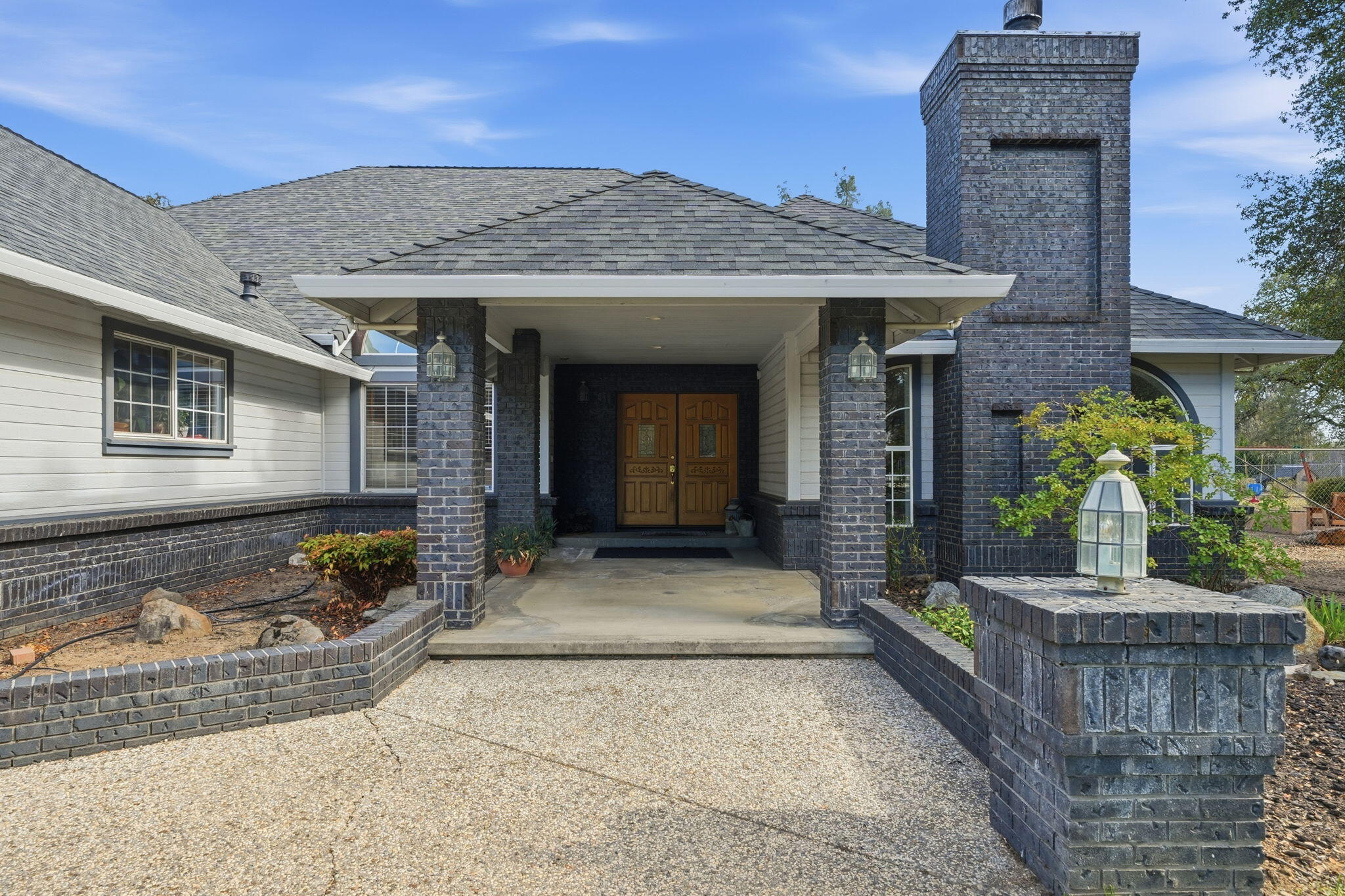 22147 Vine Court