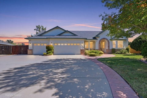 Photo of 4325 Sounding Brook Court, Redding, CA 96001 (MLS # 26-4401)