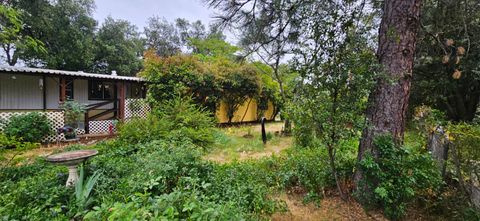 Photo of 6253 Oak Street, Anderson, CA 96007 (MLS # 26-1879)