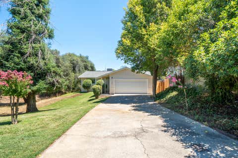 Photo of 3447 Odin Court, Redding, CA 96002 (MLS # 26-3560)