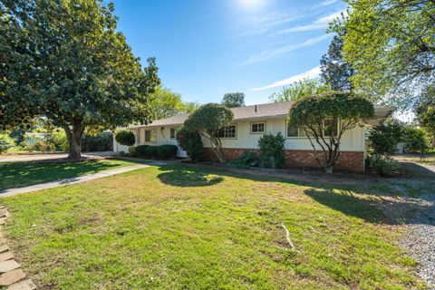 Photo of 6908 Riata Drive, Redding, CA 96002 (MLS # 26-1211)