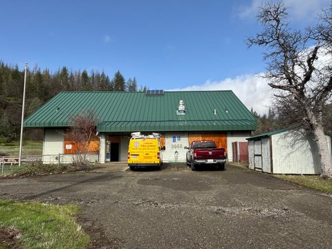 Photo of 3955 Platina School Road, Platina, CA 96076 (MLS # 25-1245)