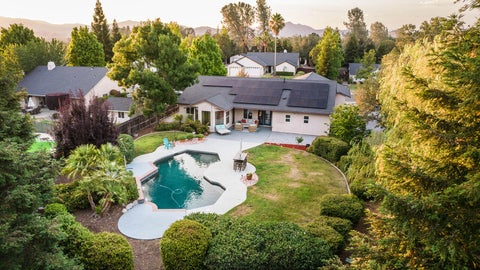 Photo of 19277 Sellins View Court, Redding, CA 96003 (MLS # 26-3853)