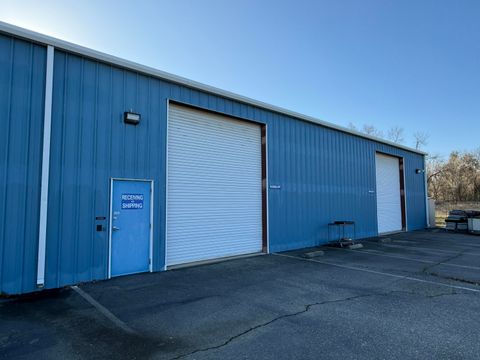 Photo of 6100 Bellevue Lane, Anderson, CA 96007 (MLS # 26-827)