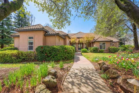 Photo of 13482 Tierra Heights Road, Redding, CA 96003 (MLS # 26-2260)