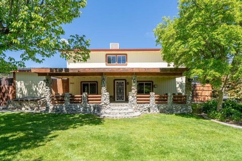 Photo of 21785 Bend Ferry Road, Red Bluff, CA 96080 (MLS # 25-1916)