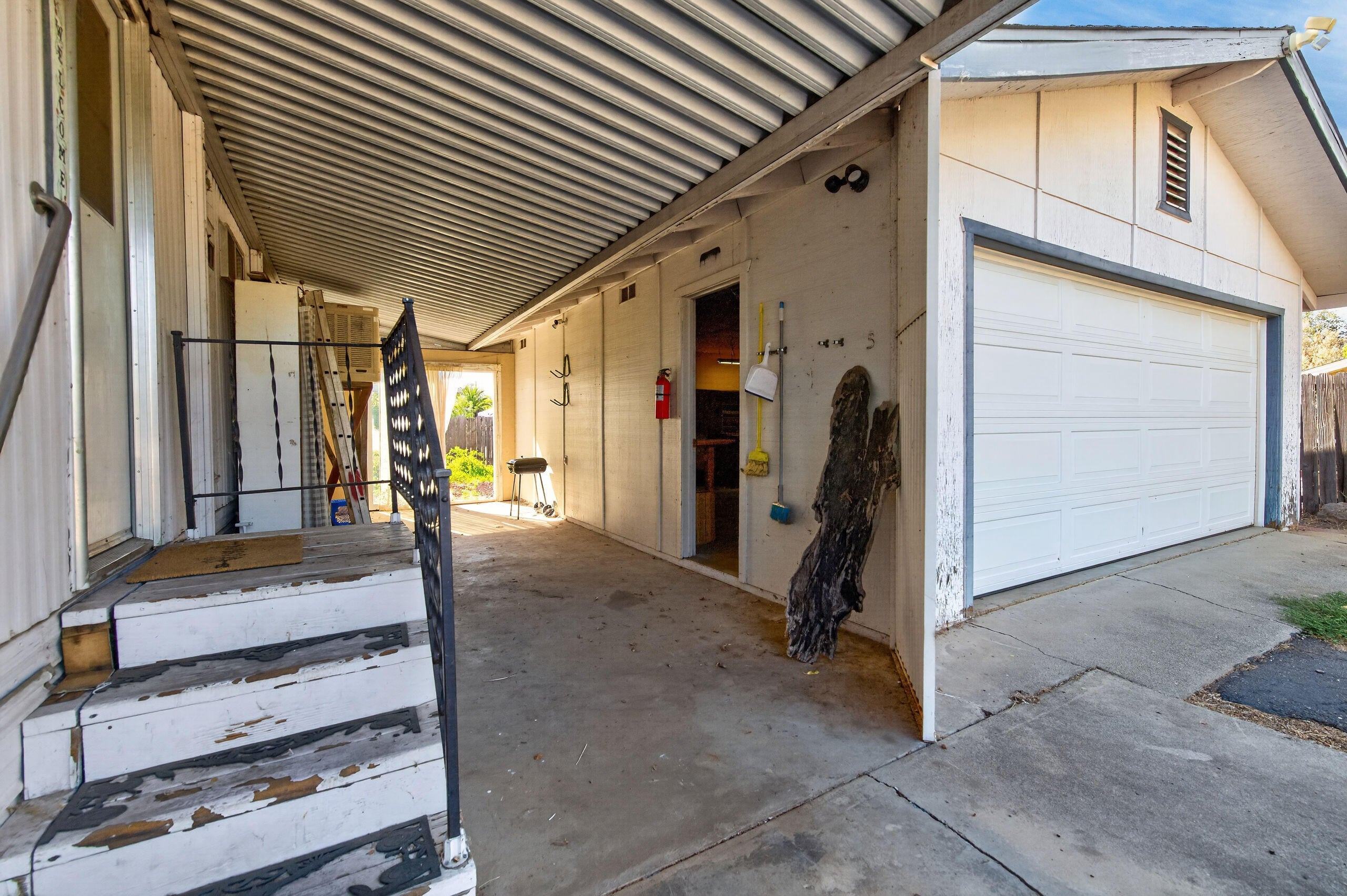 3340 Santa Rosa Way