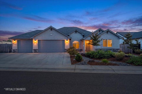 Photo of 3405 Laver Street, Redding, CA 96002 (MLS # 26-4853)