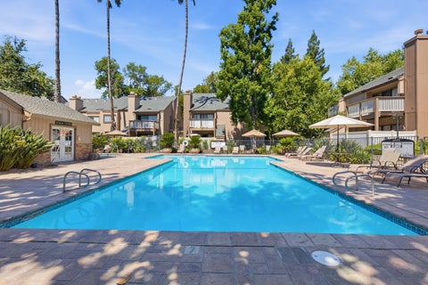 Photo of 536 Woodside Oaks #APT 7, Sacramento, CA 95825 (MLS # 26-2960)