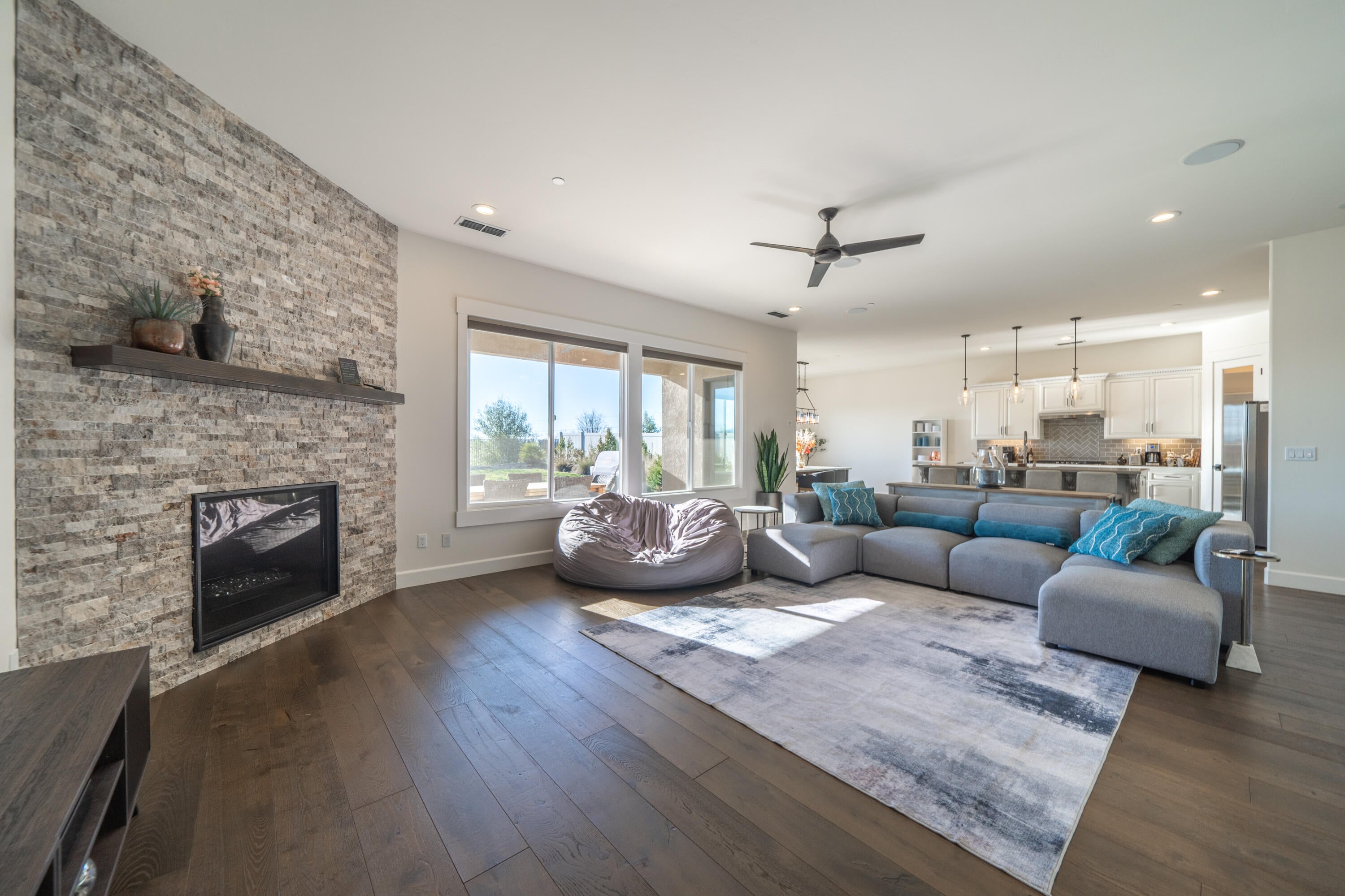 3800 Thomason Trail