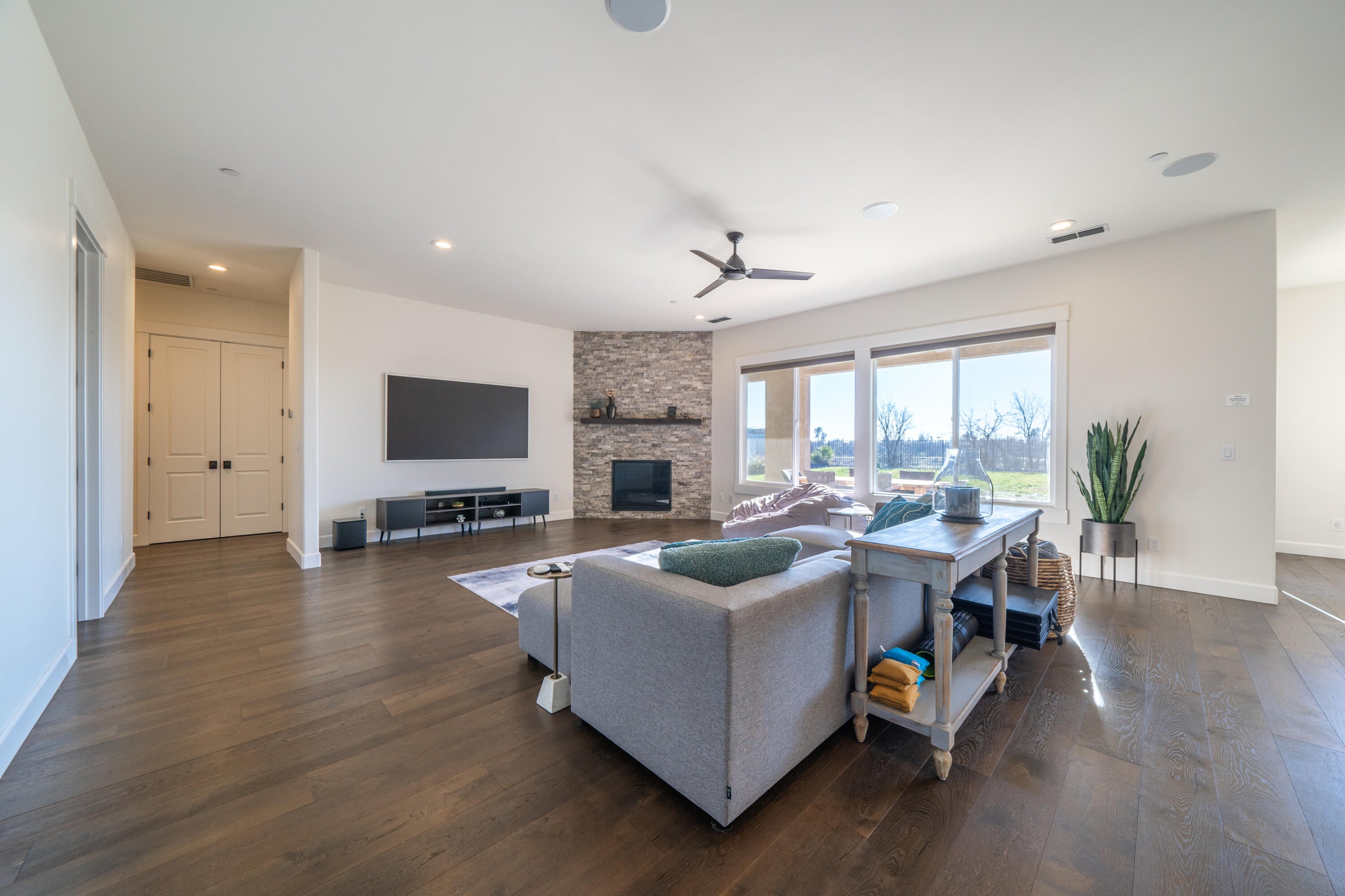 3800 Thomason Trail