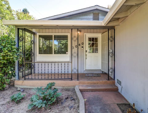 Photo of 3040 Sharon Avenue, Anderson, CA 96007 (MLS # 26-5374)