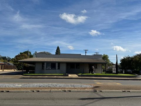 Photo of 3379 Main Street, Cottonwood, CA 96022 (MLS # 25-4980)