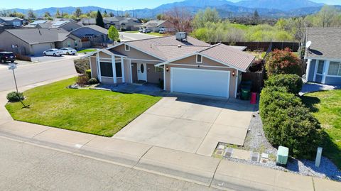 Photo of 11326 Puffin Way, Redding, CA 96003 (MLS # 26-958)