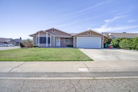 Photo of 11326 Puffin Way, Redding, CA 96003 (MLS # 26-958)