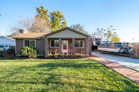 Photo of 2385 Alexander Avenue, Anderson, CA 96007 (MLS # 25-5306)