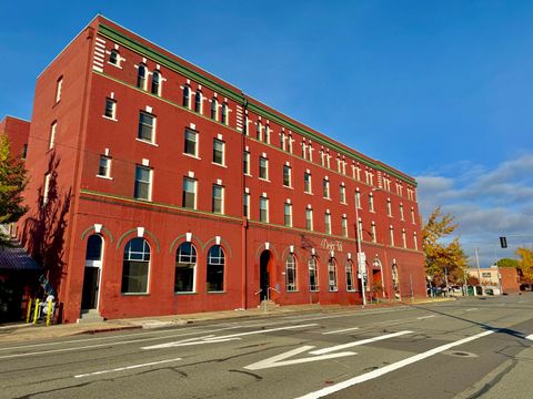 Photo of 1590 California Street, Redding, CA 96001 (MLS # 24-4877)