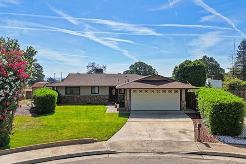 Photo of 2560 Oriole Drive, Red Bluff, CA 96080 (MLS # 26-2287)